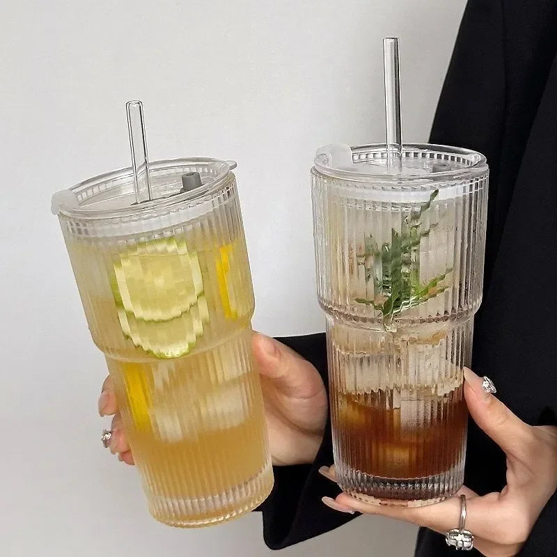 Glass iced coffee cup lid and straw detail